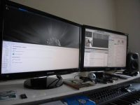 There's a lot of desktop space There's a lot of desktop space