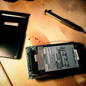 iAudio X5 Battery Replacement - Step 1
